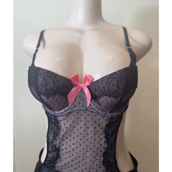 NWT Chic Black Lace Chemise with Pink Bow - Picture 3 of 8